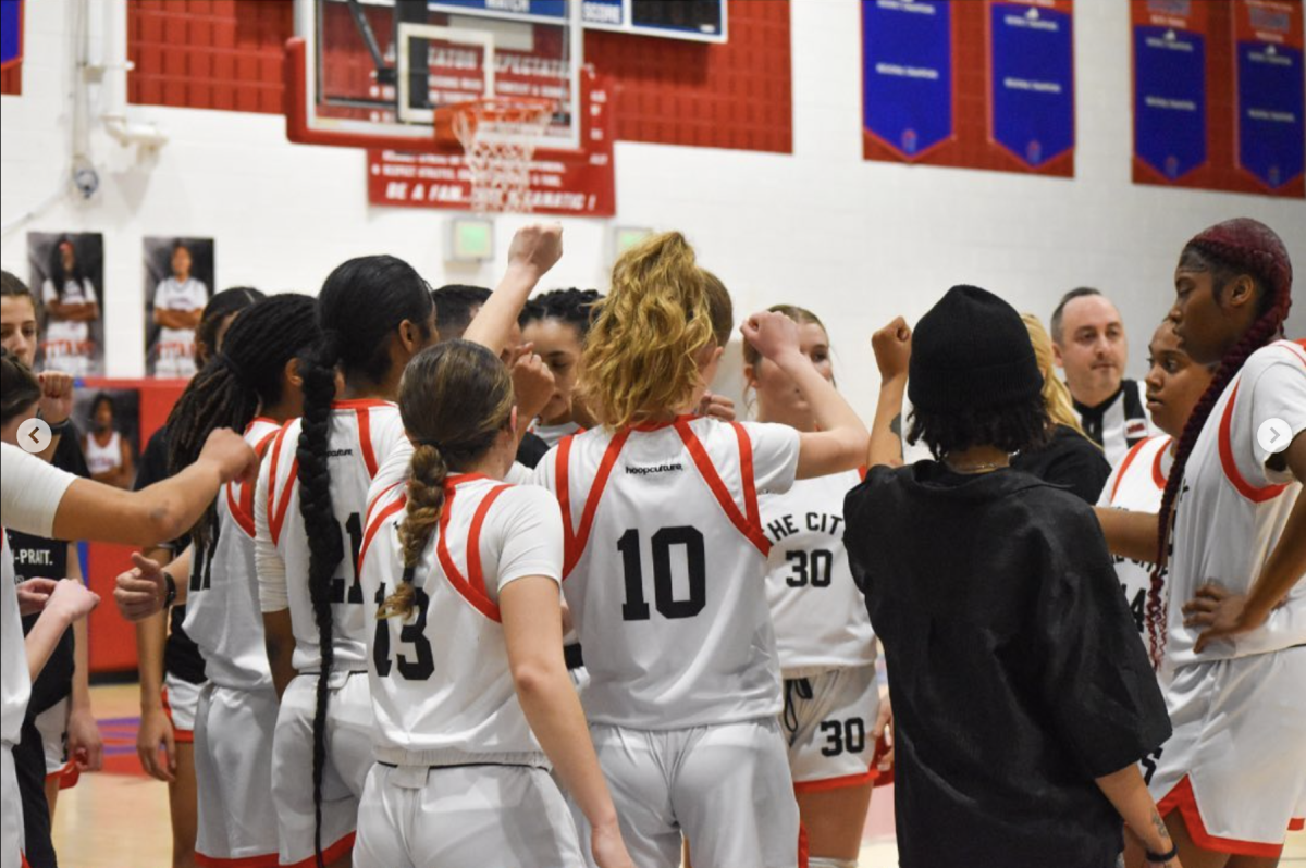 The girls basketball team is ready to bounce back this season.